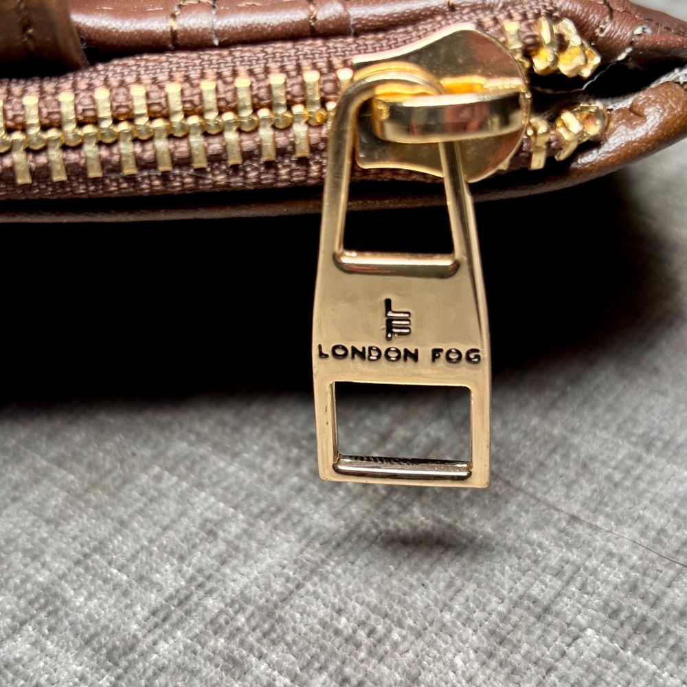 London Fog Zip Around Wallet for Women Café - Picture 2 of 11
